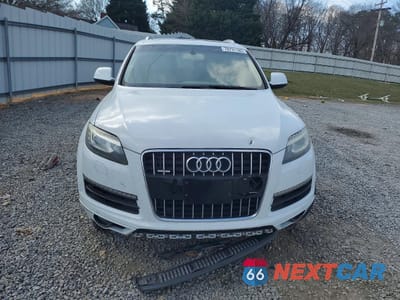 Piąte zdjęcie samochodu w środku: 2012 AUDI Q7 PREMIUM PLUS VIN:WA1LGAFE1CD005751 - miniatura