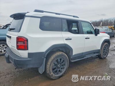 Trzecie zdjęcie samochodu z tyłu: 2024 TOYOTA LAND CRUISER BASE VIN:JTEABFAJ6R5008348 - miniatura