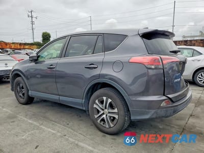 Drugie zdjęcie samochodu z przodu: 2017 TOYOTA RAV4 LE VIN:JTMZFREV7HJ721260 - miniatura