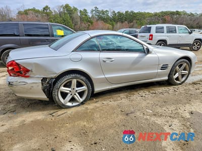 Trzecie zdjęcie samochodu z tyłu: 2005 MERCEDES-BENZ SL 500 VIN:WDBSK75F65F103418 - miniatura