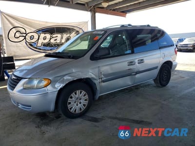 2005 CHRYSLER TOWN & COUNTRY 1C4GP45R95B354524 - główne zdjęcie licytacji z USA - miniatura