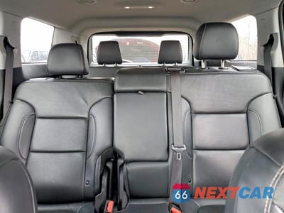 Zdjęcie 10 z 12 samochodu: 2023 GMC ACADIA SLT VIN:1GKKNML44PZ177399 - miniatura