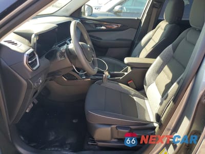 Zdjęcie 7 z 13 samochodu: 2025 CHEVROLET TRAILBLAZER LT VIN:KL79MPSL8SB185771 - miniatura