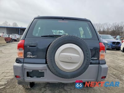 Zdjęcie 6 z 12 samochodu: 2001 TOYOTA RAV4 BASE VIN:JTEHH20V410027251 - miniatura