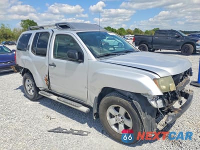 Czwarte zdjęcie samochodu z boku: 2010 NISSAN XTERRA X VIN:5N1AN0NU9AC526141 - miniatura