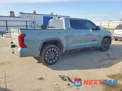 Trzecie zdjęcie samochodu z tyłu: 2026 TOYOTA TUNDRA LIMITED VIN:5TFJA5DB8TX355858 - miniatura