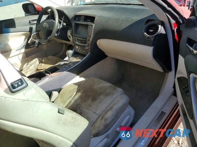 Zdjęcie 8 z 11 samochodu: 2010 LEXUS IS 250C BASE VIN:JTHFF2C2XA2507106 - miniatura