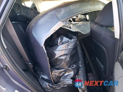 Zdjęcie 11 z 13 samochodu: 2009 PONTIAC VIBE VIN:5Y2SM67069Z469219 - miniatura