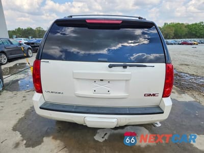 Zdjęcie 6 z 13 samochodu: 2013 GMC YUKON SLT VIN:1GKS1CE08DR250883 - miniatura