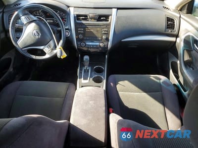 Zdjęcie 8 z 12 samochodu: 2013 NISSAN ALTIMA 2.5 VIN:1N4AL3AP7DN453216 - miniatura