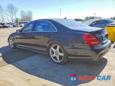 Drugie zdjęcie samochodu z przodu: 2012 MERCEDES-BENZ S 550 VIN:WDDNG7DB4CA438322 - miniatura