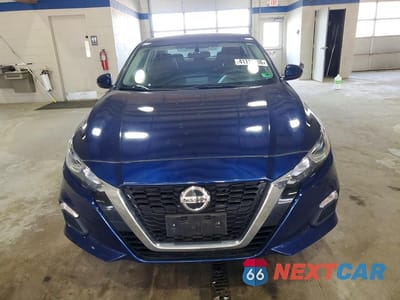 Piąte zdjęcie samochodu w środku: 2019 NISSAN ALTIMA 2.5 S VIN:1N4BL4BV7KC205435 - miniatura