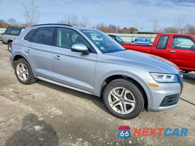 Czwarte zdjęcie samochodu z boku: 2018 AUDI Q5 PREMIUM PLUS VIN:WA1BNAFY4J2238074 - miniatura