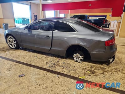 Drugie zdjęcie samochodu z przodu: 2012 AUDI A5 PREMIUM PLUS VIN:WAULFAFRXCA005094 - miniatura