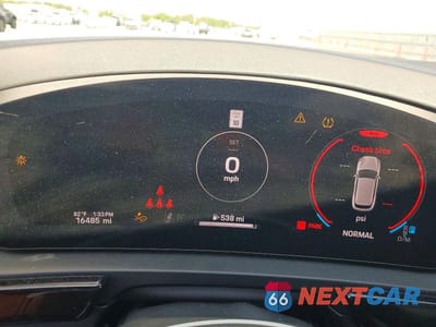 Zdjęcie 9 z 13 samochodu: 2025 PORSCHE CAYENNE VIN:WP1AA2AY8SDA03319 - miniatura