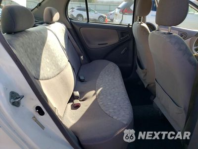 Zdjęcie 10 z 14 samochodu: 2000 TOYOTA ECHO VIN:JTDBT1232Y0051833 - miniatura