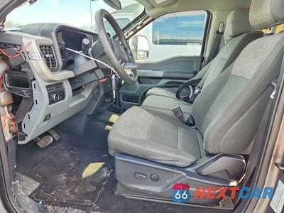 Zdjęcie 7 z 12 samochodu: 2023 FORD F450 SUPER DUTY VIN:1FT8W4DT4PED41329 - miniatura