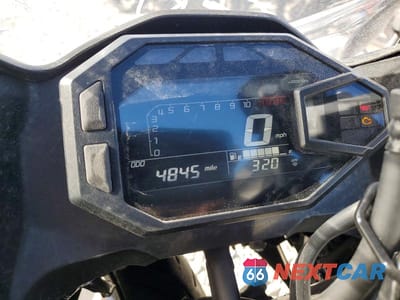 Zdjęcie 7 z 9 samochodu: 2025 KAWASAKI EX500 H VIN:ML5EXGH19SDA62562 - miniatura