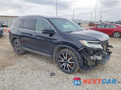 Czwarte zdjęcie samochodu z boku: 2019 HONDA PILOT TOURING VIN:5FNYF6H93KB040357 - miniatura