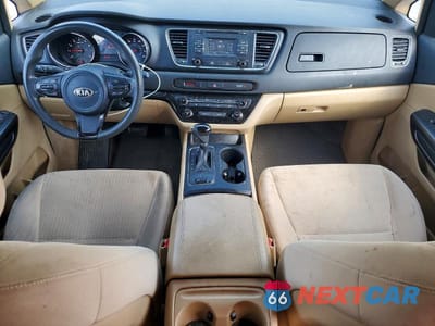 Zdjęcie 8 z 13 samochodu: 2017 KIA SEDONA LX VIN:KNDMB5C1XH6230568 - miniatura