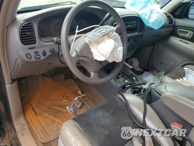 Zdjęcie 8 z 11 samochodu: 2005 TOYOTA TUNDRA DOUBLE CAB LIMITED VIN:5TBDT48155S476660 - miniatura