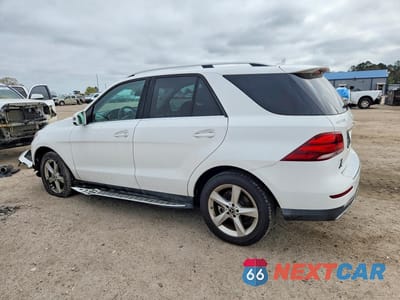 Drugie zdjęcie samochodu z przodu: 2017 MERCEDES-BENZ GLE 350 4MATIC VIN:4JGDA5HB2HA929089 - miniatura