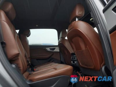 Zdjęcie 11 z 12 samochodu: 2017 AUDI Q7 PREMIUM PLUS VIN:WA1LHAF73HD058473 - miniatura