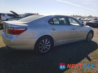 Trzecie zdjęcie samochodu z tyłu: 2007 LEXUS LS 460 L VIN:JTHGL46F575007000 - miniatura