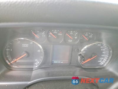 Zdjęcie 9 z 12 samochodu: 2017 CHEVROLET SILVERADO K2500 HEAVY DUTY VIN:1GC1KUEY5HF191704 - miniatura