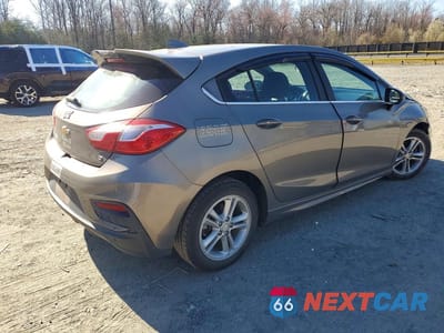 Trzecie zdjęcie samochodu z tyłu: 2017 CHEVROLET CRUZE LT VIN:3G1BE6SM0HS539728 - miniatura