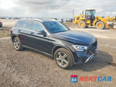 Czwarte zdjęcie samochodu z boku: 2020 MERCEDES-BENZ GLC 300 VIN:WDC0G8DB3LF699044 - miniatura