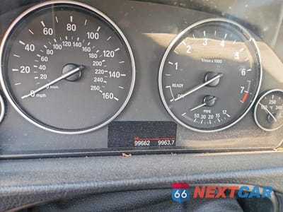 Zdjęcie 9 z 12 samochodu: 2017 BMW 320 I VIN:WBA8E1G56HNU13077 - miniatura