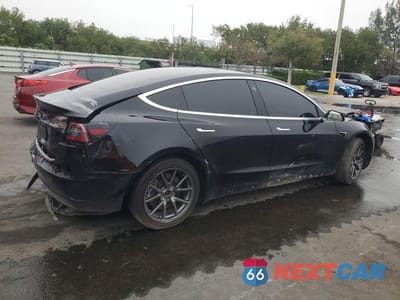 Trzecie zdjęcie samochodu z tyłu: 2020 TESLA MODEL 3 VIN:5YJ3E1EA2LF796598 - miniatura
