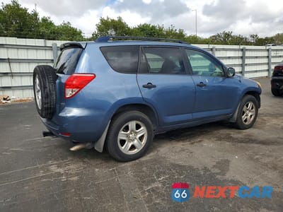 Trzecie zdjęcie samochodu z tyłu: 2007 TOYOTA RAV4 BASE VIN:JTMBK33V576020716 - miniatura