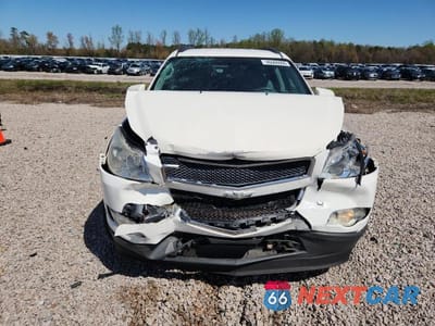 Piąte zdjęcie samochodu w środku: 2011 CHEVROLET TRAVERSE LT VIN:1GNKRGED7BJ207573 - miniatura