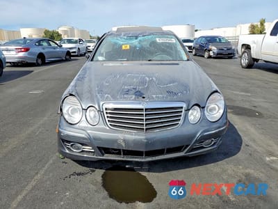 Piąte zdjęcie samochodu w środku: 2008 MERCEDES-BENZ E 350 VIN:WDBUF56X68B309262 - miniatura
