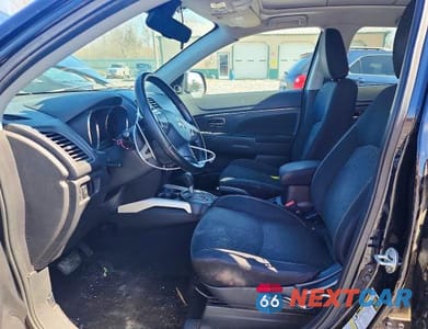 Zdjęcie 7 z 11 samochodu: 2013 MITSUBISHI OUTLANDER SPORT SE VIN:4A4AR4AU3DE019131 - miniatura