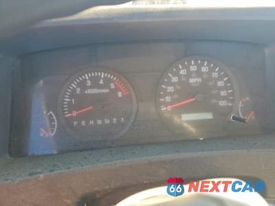 Zdjęcie 9 z 13 samochodu: 2017 ISUZU NPR HD VIN:54DC4W1B6HS801905 - miniatura