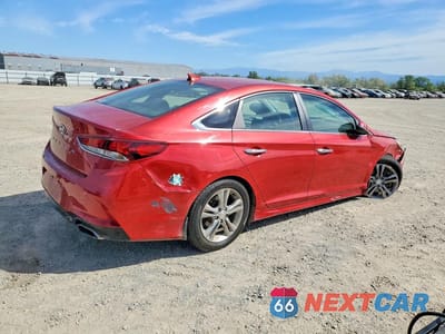 Trzecie zdjęcie samochodu z tyłu: 2018 HYUNDAI SONATA SEL VIN:5NPE34AF0JH622738 - miniatura