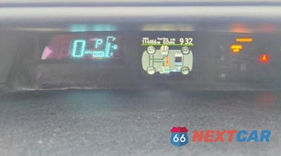 Zdjęcie 9 z 12 samochodu: 2014 TOYOTA PRIUS C ONE VIN:JTDKDTB37E1064558 - miniatura