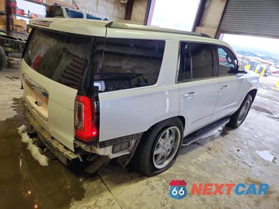 Trzecie zdjęcie samochodu z tyłu: 2016 GMC YUKON DENALI VIN:1GKS2CKJ7GR421542 - miniatura