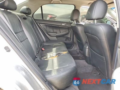 Zdjęcie 10 z 12 samochodu: 2006 HONDA ACCORD EX VIN:JHMCM56856C007639 - miniatura