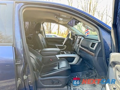 Piąte zdjęcie samochodu w środku: 2016 NISSAN TITAN XD S VIN:1N6BA1F41GN500524 - miniatura