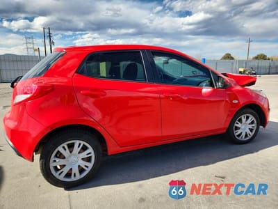 Trzecie zdjęcie samochodu z tyłu: 2012 MAZDA MAZDA2 SPORT VIN:JM1DE1KYXC0144459 - miniatura