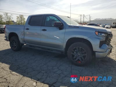 Czwarte zdjęcie samochodu z boku: 2025 CHEVROLET SILVERADO K1500 RST VIN:1GCUKEE82SZ241094 - miniatura