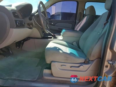 Zdjęcie 7 z 12 samochodu: 2007 GMC YUKON XL K1500 VIN:1GKFK16367R214089 - miniatura