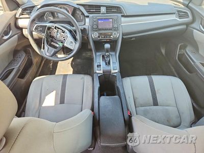 Zdjęcie 8 z 12 samochodu: 2017 HONDA CIVIC VIN:19XFC2F52HE074233 - miniatura
