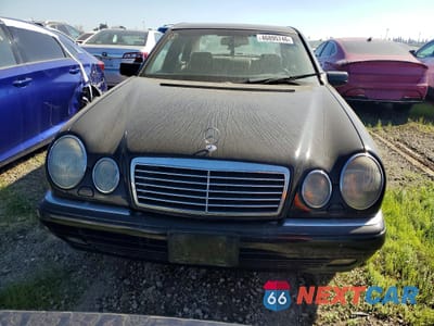 Piąte zdjęcie samochodu w środku: 1996 MERCEDES-BENZ E 320 VIN:WDBJF55F0TJ020100 - miniatura