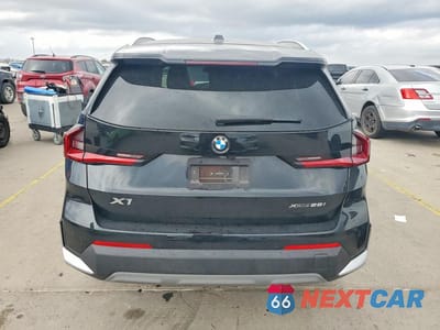 Zdjęcie 6 z 13 samochodu: 2023 BMW X1 XDRIVE28I VIN:WBX73EF03P5X62054 - miniatura