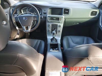 Zdjęcie 8 z 11 samochodu: 2018 VOLVO S60 INSCRIPTION VIN:LYV402TK6JB168272 - miniatura